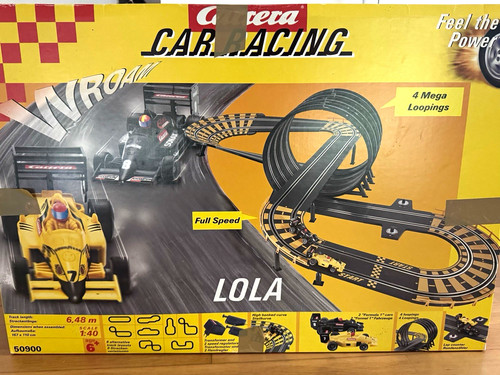 Carrera car racing lola - car,
