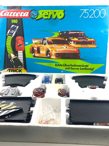 Carrera servo 75200 slot - slot, car